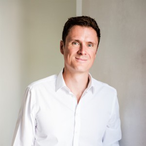 http://www.marcel-schwickerath.de:8080/files/dimgs/thumb_1x300_1_143_881.jpg
